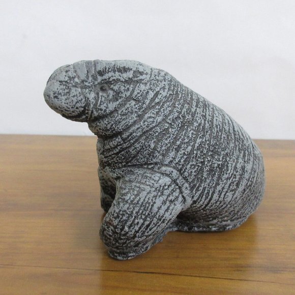 Manatee Sea Cow Statue Figure Hand Painted Gray 8” x 3.5” x 3.5” Heavy 2.5 lbs. - Picture 3 of 7